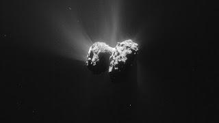 Rosetta rileva fosse ed emissioni di gas volatili, nella cometa 67P / Churyumov-Gerasimenko