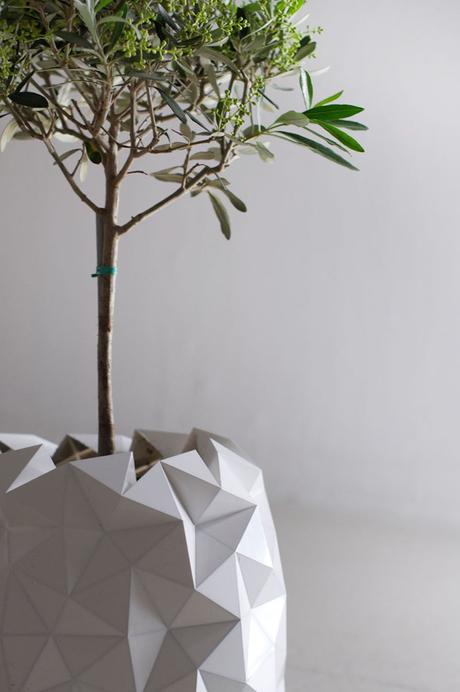 DESIGN: 'Growth', il vaso che cresce assieme alla pianta