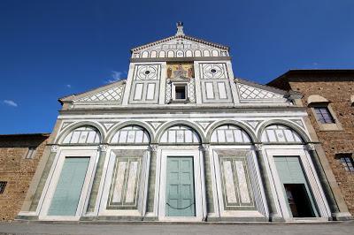 Il gigante e la porta del cielo.