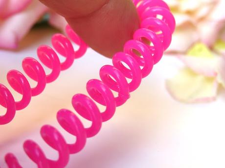 Invisibobble - The traceless hair ring