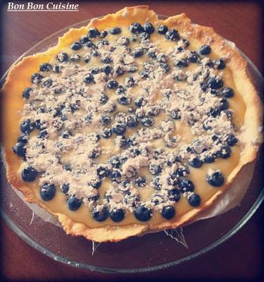 Crostata con crema alla vaniglia e mirtilli