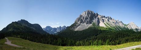 AVANZA ...... quando una montagna......