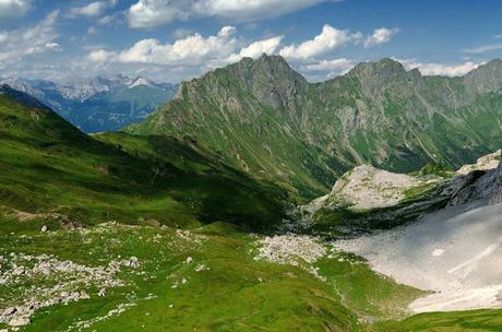 AVANZA ...... quando una montagna......