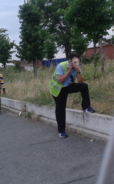 Metro Rebibbia, l'amore corrisposto degli addetti RomaTpl per i loro
smartphone e altre storie non meno edificanti