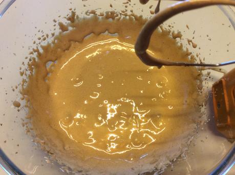 MUFFIN CON PISTACCHI MANDORLE ARANCIO CIOCCOLATO (SENZA FARINA)