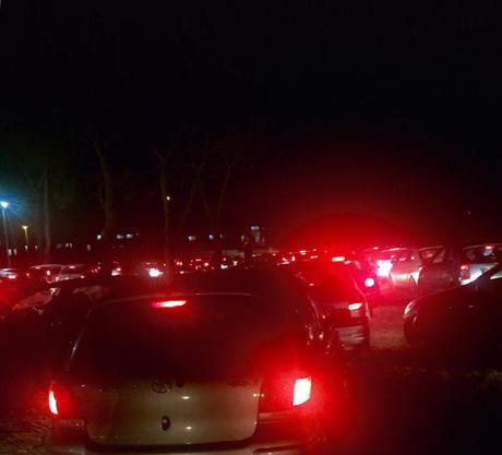 Ancora su Rock in Roma un anno dopo. Solo nella capitale un concerto si trasforma in un delirio con gente in lacrime vittima della disorganizzazione