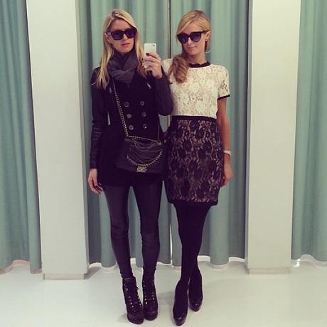 Nicky-Paris-Hilton-took-dressing-room-selfies-during-shopping