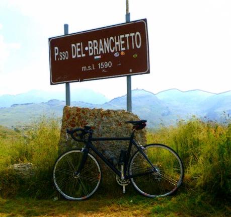 Punctures to reach Passo del Branchetto on road bike (19/7, 2015)