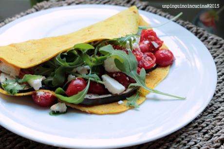 omelette-senza-uova-con-melanzane-pomodorini-e-feta