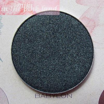 Trucco Del Giorno #107: Playing with Babylon by Nabla Cosmetics (swatches e comparazioni)