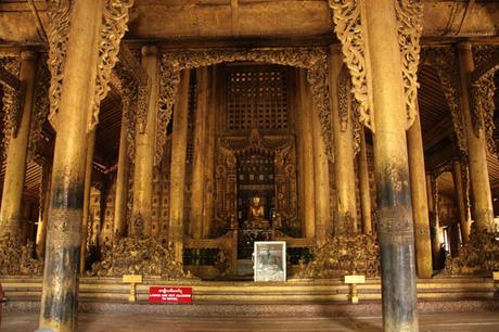 Shwenandaw Kyaung Temple_mandalay_birmania_viaggiandovaldi