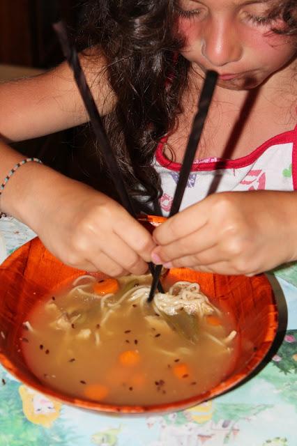 Noodles in brodo di pollo o ramen di pollo??