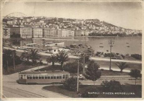 Napoli - Tram Mergellina.JPG