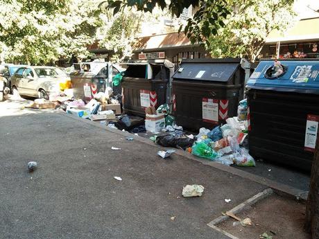 Non sono di Roma e queste cose che a voi sembran normali, mi appaiono come assurde. Percorso in 40 foto