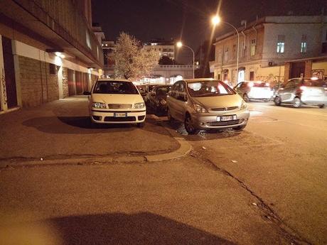 Non sono di Roma e queste cose che a voi sembran normali, mi appaiono come assurde. Percorso in 40 foto