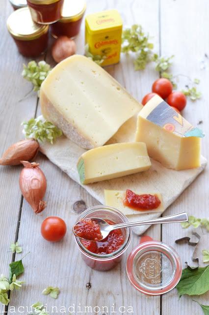 confettura di pomodori e mele in agrodolce