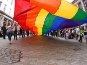 L’Italia deve riconoscere coppie gay, secondo corte europea diritti umani
