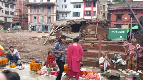 Nepal, un laboratorio di casini