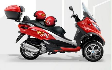 L'inciviltà romana fa scappare il car sharing. Ecco perché Car2Go e Enjoy stanno pensando di lasciare la città