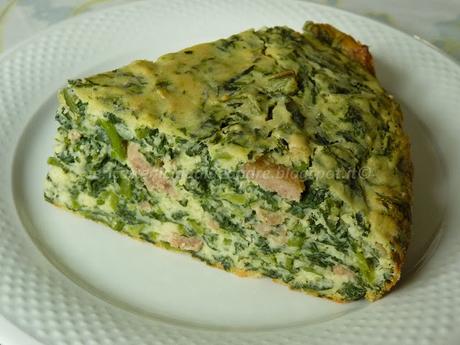 Torta salata con erbette, salsiccia, ricotta e lievito istantaneo