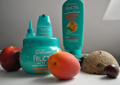 fructis rigenera forza prodotti anti caduta dei capelli come prevenire la caduta dei capelli granire frutti lcura dei capelli beauty come avere capelli più forti cosa usare se cadono i capelli sos caduta capelli cosa devo fare se cadono i capelli che prodotti devo usare per prevenire la caduta dei capelli hair care lozione anti caduta dei capelli mariafelicia magno fashion blogger colorblock by felym blog di moda beauty beauty blog #liberalatuaforza