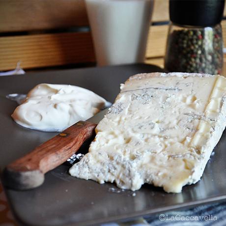 lacaccavella, pannacotta, gorgonzola, aperitivo, appetizer, cheese