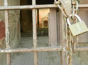 Scavi Pompei chiusi sorpresa: lunghe code disagi turisti