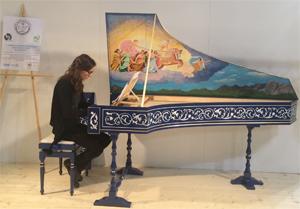 Clavicenbalo in legno sostenibile