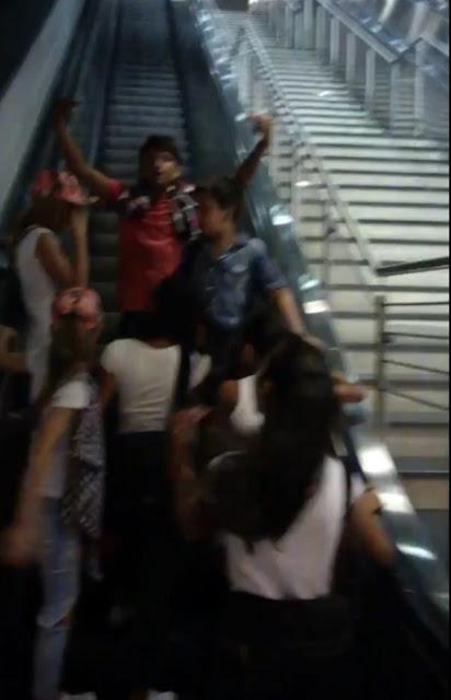 Ho inseguito uno squadrone di 7 ladri-bambini a Termini fino a cacciarli fuori dalla stazione metro. Ecco il video