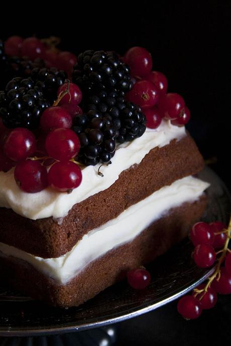 Tortini di cioccolato con crema mascarpone e panna