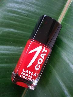 Layla Cosmetics: smalto OneCoat n. 20 (swatches)