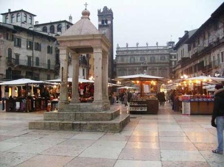 Verona piazza delle Erbe