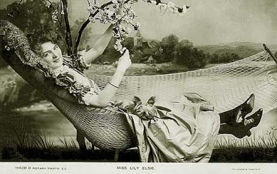 Miss Lily Elsie, the first Franz Lehár's 'Merry Widow'.