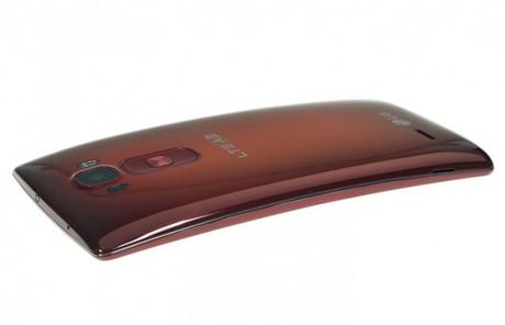 LG G Flex 3 avrà lo Snapdragon 820 e schermo QHD?