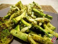 Marinatura di seppie e zucchine al basilico con patate in panatura di pistacchio: monocromie di sapori poliedrici