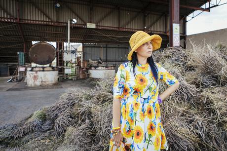 smilingischic, Provenza: alla ricerca della lavanda perduta , Sandra Bacci, abito con i girasoli