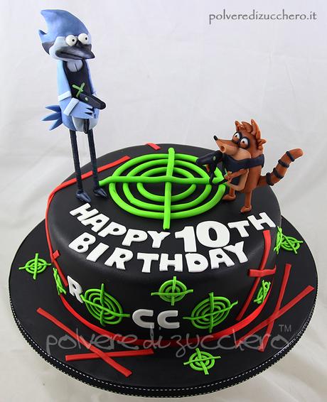 torta decorata cupcakes pasta di zucchero laser tag ricky e mordecai tridimensionali