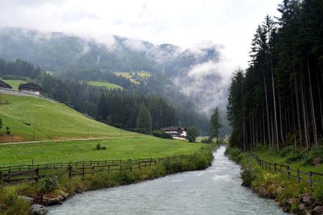 escursione cascate di Riva Campo Tures