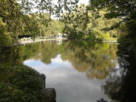 60 foto per rifarsi gli occhi girando tra i parchi di Dublino. Irlanda in crisi? Come sono giustificabili differenze così abissali tra noi e loro?