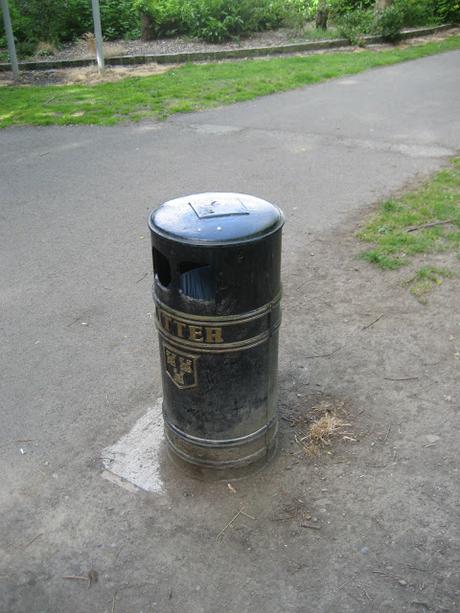 60 foto per rifarsi gli occhi girando tra i parchi di Dublino. Irlanda in crisi? Come sono giustificabili differenze così abissali tra noi e loro?