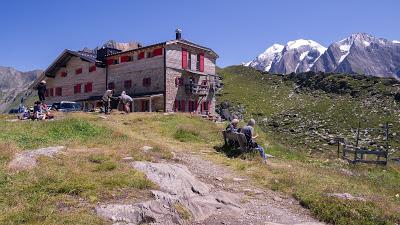 Al rifugio Passo di Vizze (e alla Lavitz Alm)