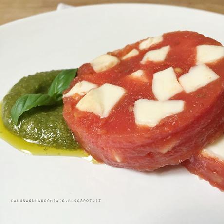 Pomodoro e mozzarella in barattolo