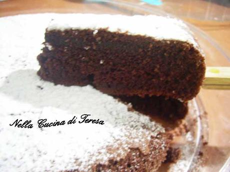 TORTA DI ALBUMI AL CIOCCOLATO