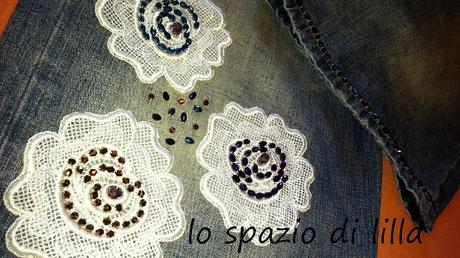 Come trasformare facilmente un jeans da uomo in uno da donna /  An easy way to change a male jeans into a female one