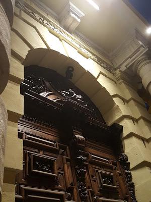 Portone del Diavolo, Palazzo Trucchi di Levaldigi, Torino