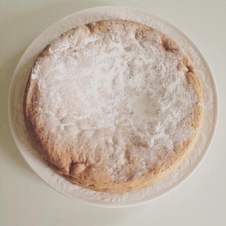 Le ricette della nonna: torta di pesche facile e veloce