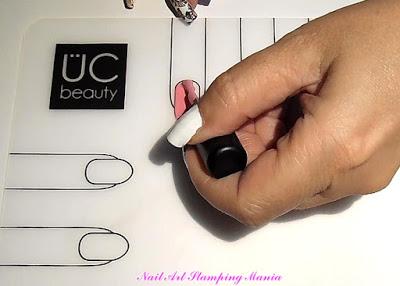 The UberChic Beauty  Uber Mat - Swatches and Review