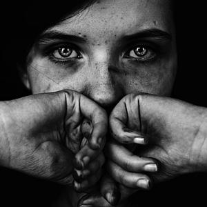 La ragazza dei fiori morti di Amy McKinnon