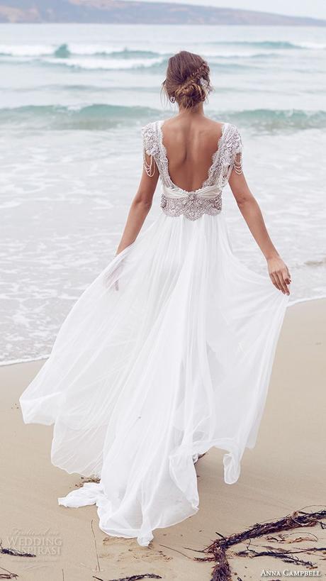 Beach wedding dress e … “scarpe”