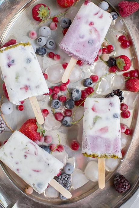 GELATO COCCO E FRUTTI DI BOSCO | BERRYLICIOUS POPSICLES